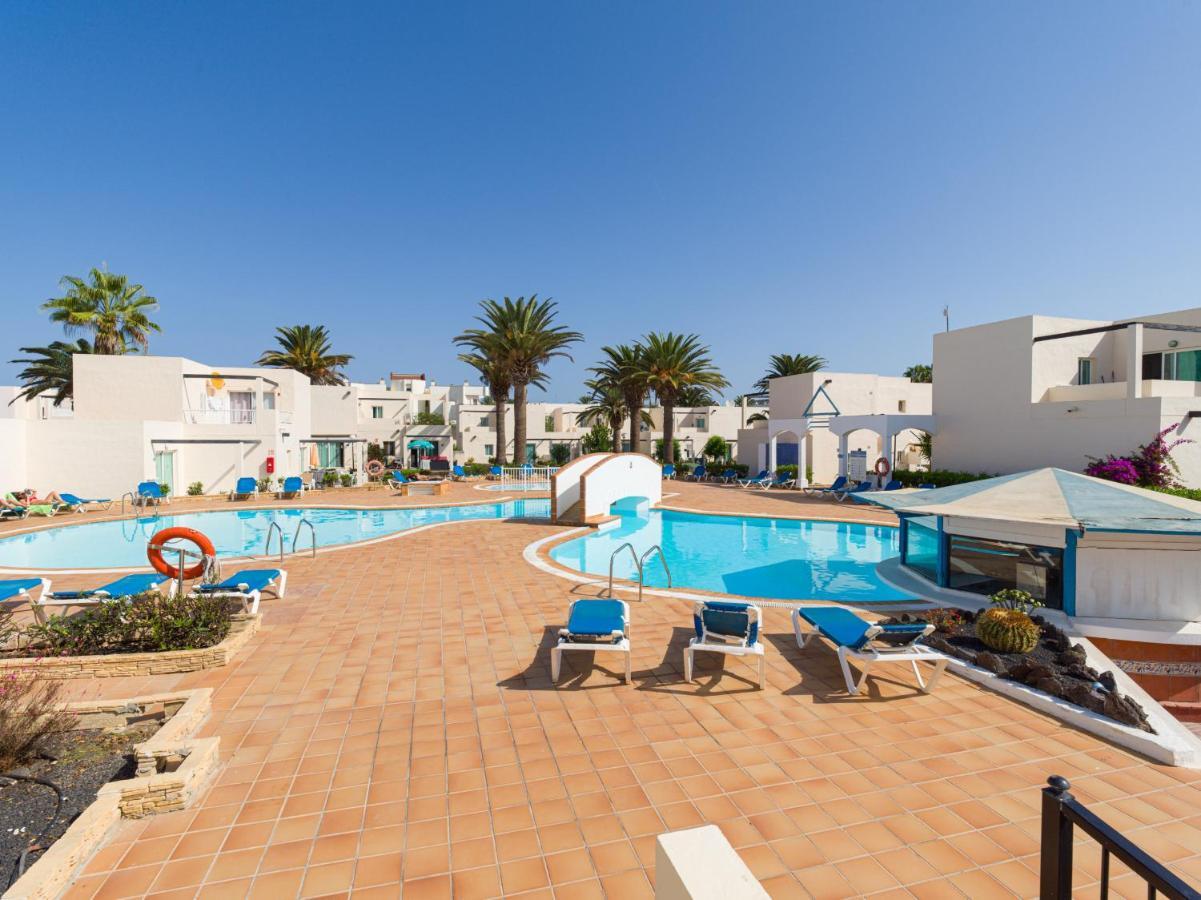 Homeforguest Moderno Apartamento Con Piscina En Corralejo Exterior photo